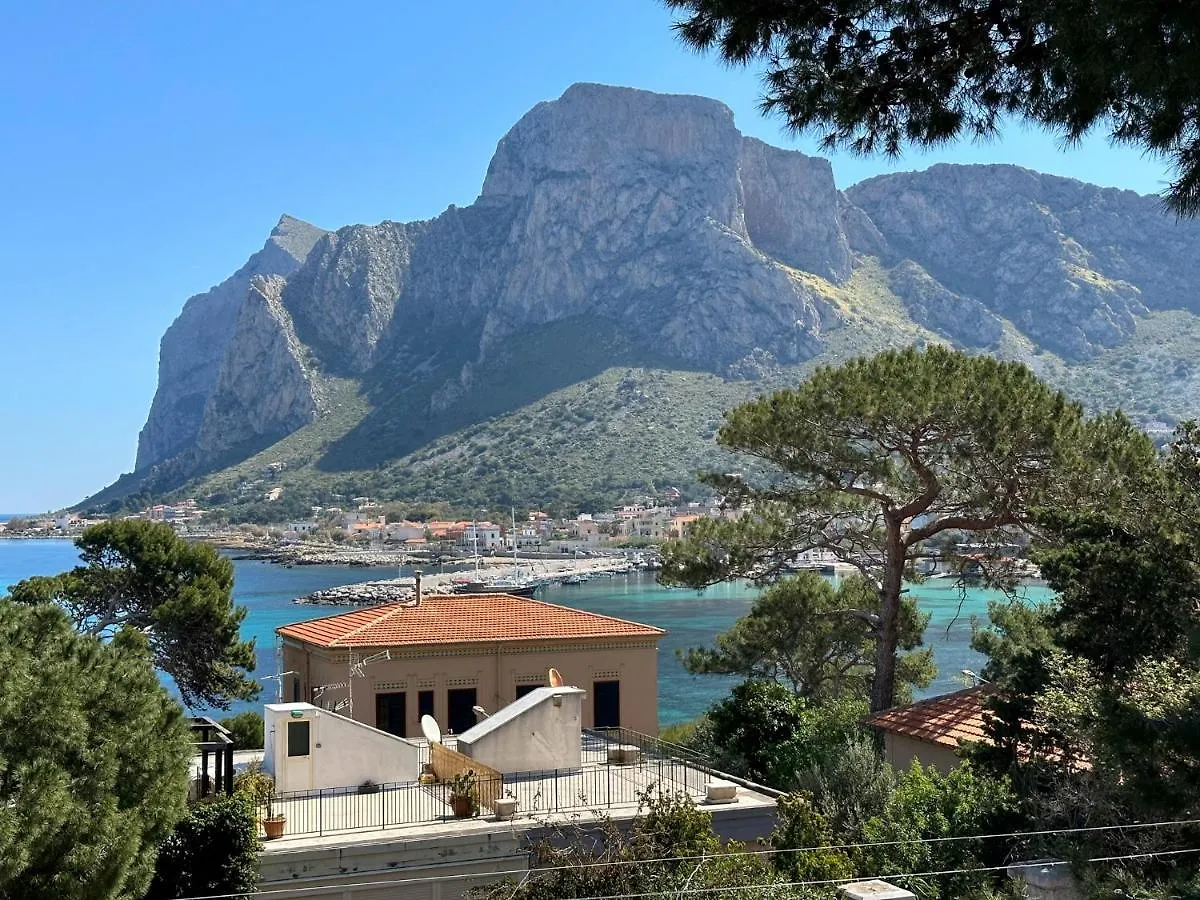 Casa Stella Splendida Villa Sul Mare Palermo 0*,